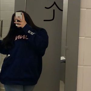 Meet your Posher, Valerie